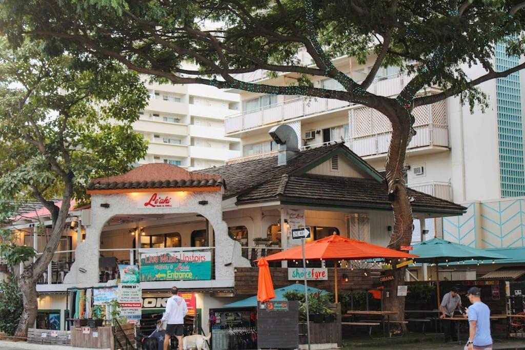 Seashore Waikiki Studio 1 Block From A Beach No Resort Fees Honolulu Exteriör bild
