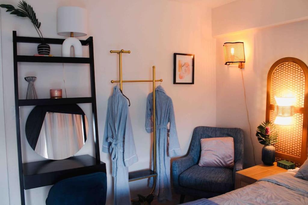 Seashore Waikiki Studio 1 Block From A Beach No Resort Fees Honolulu Exteriör bild
